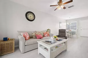 2039 Canal Dr, Bradenton, FL 34207 - Photo 4