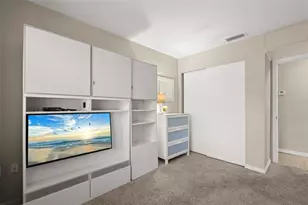 2039 Canal Dr, Bradenton, FL 34207 - Photo 8