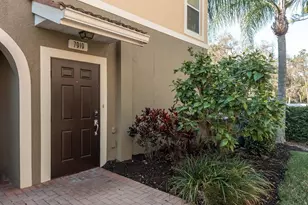 7919 Limestone Ln, Sarasota, FL 34233 - Photo 2