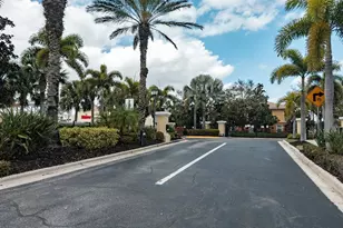 7919 Limestone Ln, Sarasota, FL 34233 - Photo 32