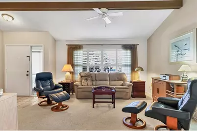 5603 Creekwood Drive, Sarasota, FL 34233 - Photo 6