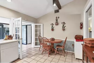 5603 Creekwood Drive, Sarasota, FL 34233 - Photo 16