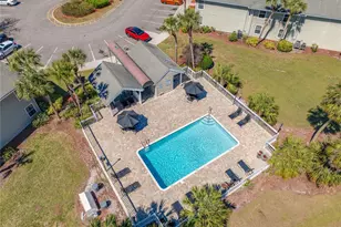 8114 45th Ct E, Sarasota, FL 34243 - Photo 14