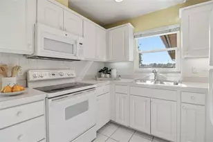 7427 Carnoustie Dr, Sarasota, FL 34238 - Photo 12