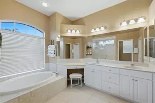811 Amaryllis Ln, Venice, FL 34292 - Photo 22