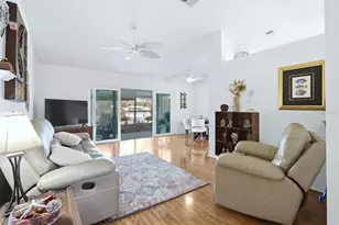 3102 40th St W, Bradenton, FL 34205 - Photo 6