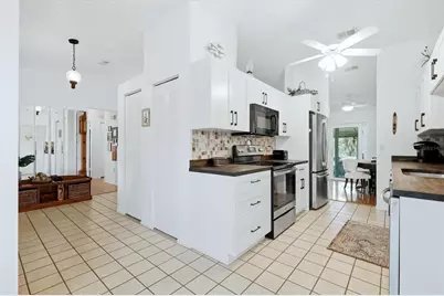 3102 40th Street W, Bradenton, FL 34205 - Photo 16