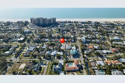 925 Lantana Avenue, Clearwater Beach, FL 33767 - Photo 2