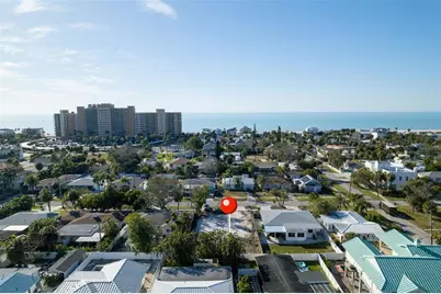925 Lantana Avenue, Clearwater Beach, FL 33767 - Photo 10