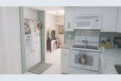 5223 Villa Majorca Court #29, Sarasota, FL 34235 - Photo 8