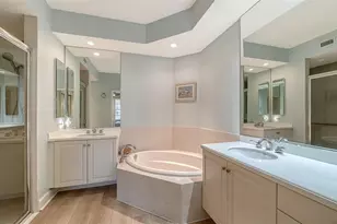 5235 Parisienne Pl, Sarasota, FL 34238 - Photo 12