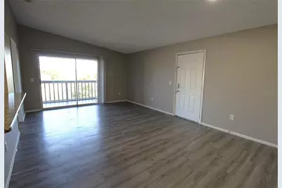 8115 45th Court E #7, Sarasota, FL 34243 - Photo 6