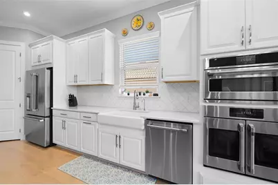 10604 Wicker Park Place, Palmetto, FL 34221 - Photo 42