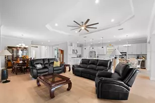 10604 Wicker Park Pl, Palmetto, FL 34221 - Photo 18