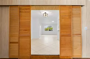 2814 20th Ave Dr W, Bradenton, FL 34205 - Photo 10