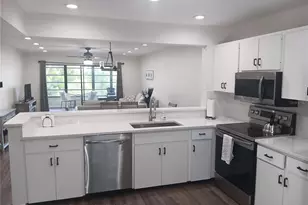 619 Spring Lakes Blvd, Bradenton, FL 34210 - Photo 4