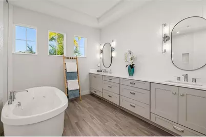 4677 Antrim Drive, Sarasota, FL 34240 - Photo 26
