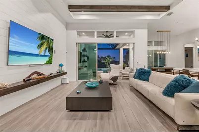 4677 Antrim Drive, Sarasota, FL 34240 - Photo 6