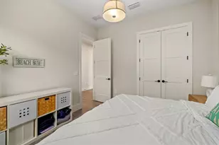 4677 Antrim Dr, Sarasota, FL 34240 - Photo 46