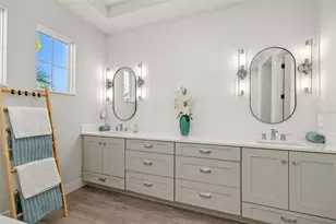 4677 Antrim Dr, Sarasota, FL 34240 - Photo 28