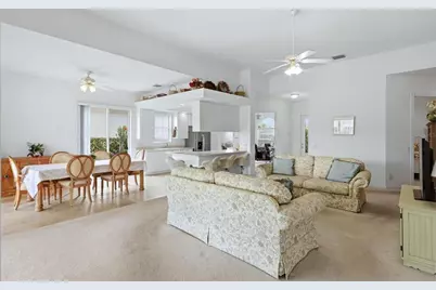 5894 Benevento Drive, Sarasota, FL 34238 - Photo 8