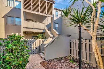 211 Woodland Drive #211, Osprey, FL 34229 - Photo 2