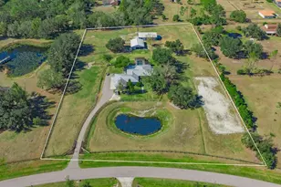 7610 Saddle Creek Trail, Sarasota, FL 34241 - Photo 2