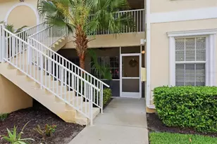 700 Mirabella Cir, Venice, FL 34292 - Photo 2
