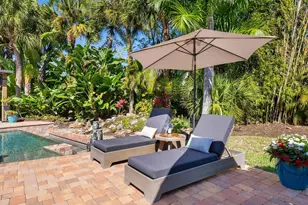 319 Bird Key Dr, Sarasota, FL 34236 - Photo 42