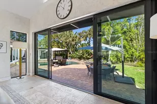 319 Bird Key Dr, Sarasota, FL 34236 - Photo 24