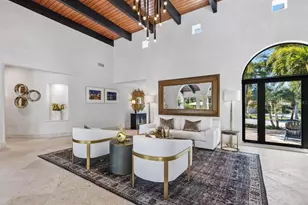 319 Bird Key Dr, Sarasota, FL 34236 - Photo 10