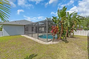 11790 Forest Park Cir, Bradenton, FL 34211 - Photo 8