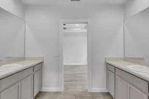 11790 Forest Park Cir, Bradenton, FL 34211 - Photo 34