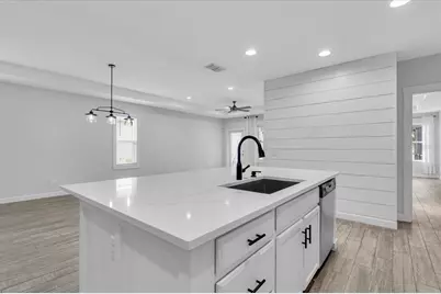 11790 Forest Park Circle, Bradenton, FL 34211 - Photo 14