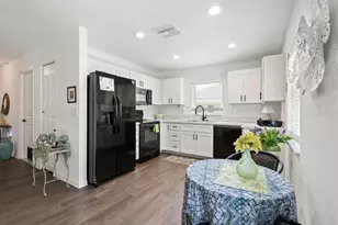 5001 Kirkland Ave, Spring Hill, FL 34606 - Photo 16