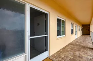 8625 Midnight Pass Rd, Sarasota, FL 34242 - Photo 4