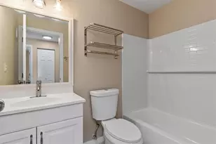 18019 Avonsdale Cir, Port Charlotte, FL 33948 - Photo 16