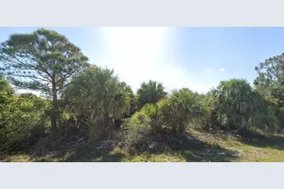 2473 Abaco Avenue SW, Palm Bay, FL 32908 - Photo 2