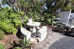 1807 Restful Dr, Bradenton, FL 34207 - Photo 16