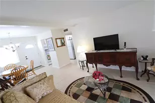 1807 Restful Dr, Bradenton, FL 34207 - Photo 4