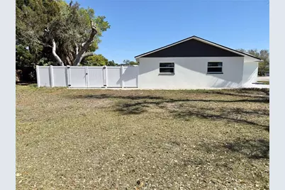 715 65th Avenue Drive W, Bradenton, FL 34207 - Photo 16