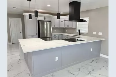 715 65th Avenue Drive W, Bradenton, FL 34207 - Photo 4