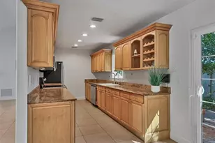 1792 Floyd St, Sarasota, FL 34239 - Photo 18