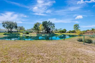 810 McArthur Ave, Sarasota, FL 34243 - Photo 40