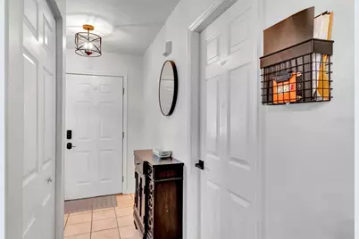 810 McArthur Avenue, Sarasota, FL 34243 - Photo 18