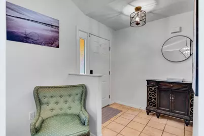 810 McArthur Avenue, Sarasota, FL 34243 - Photo 8