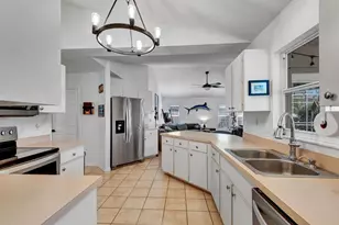 810 McArthur Ave, Sarasota, FL 34243 - Photo 20