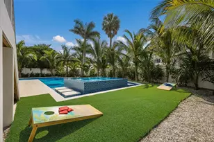 227 S Harbor Dr, Holmes Beach, FL 34217 - Photo 4