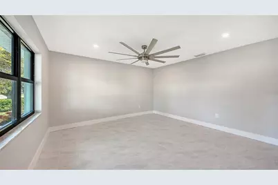 923 69th Street NW, Bradenton, FL 34209 - Photo 10