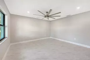 923 69th St NW, Bradenton, FL 34209 - Photo 10